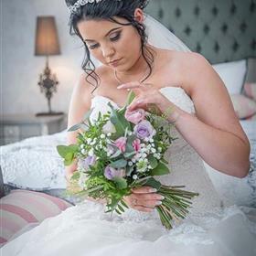 fwthumbbrides bouquet (Wedding B).jpg